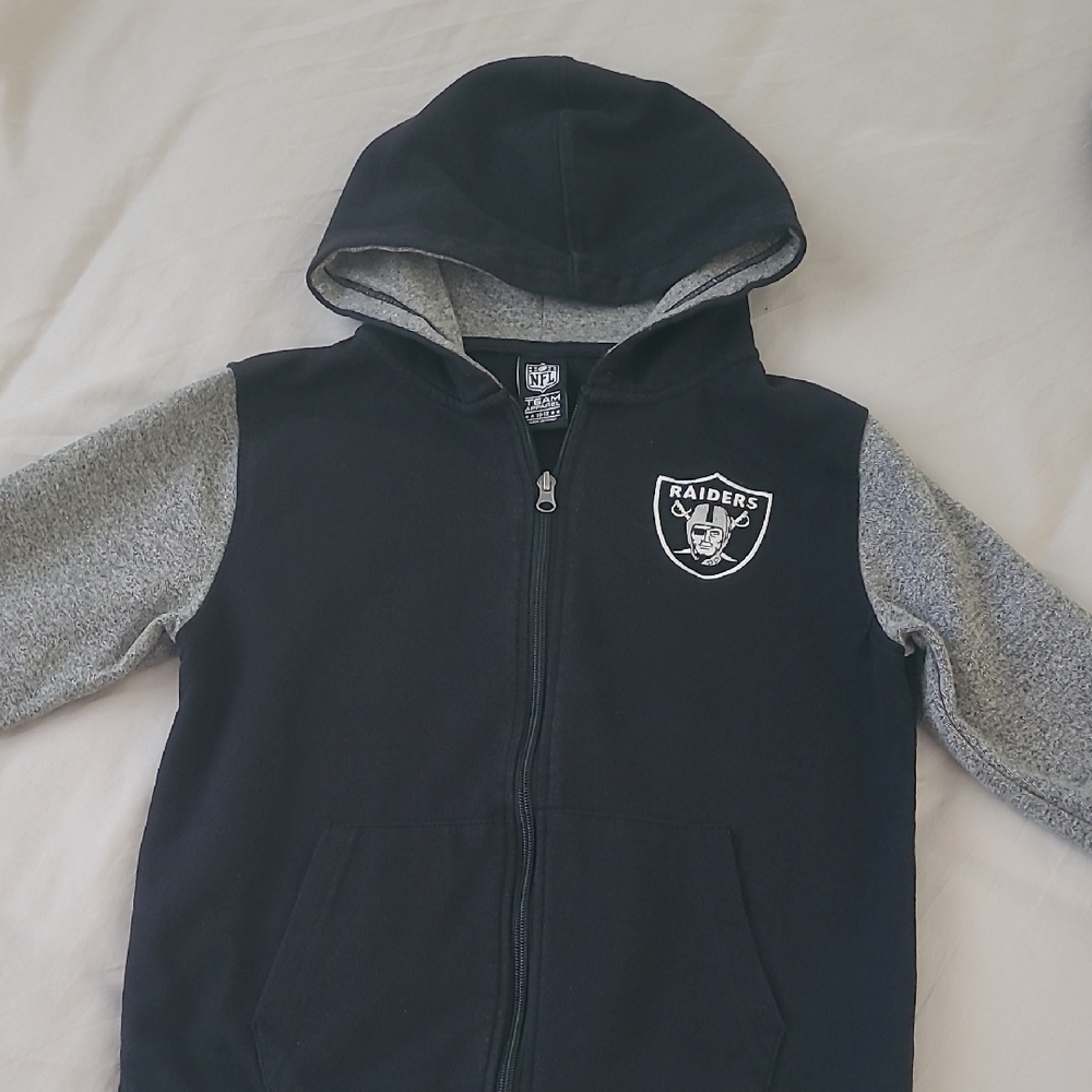 RAIDERS Kids Black Zip Hoodie with Gray Sleeves